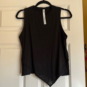 Lululemon super soft and cute top. Size 6